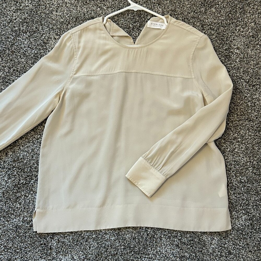 Everlane 100% silk ivory blouse, size 8